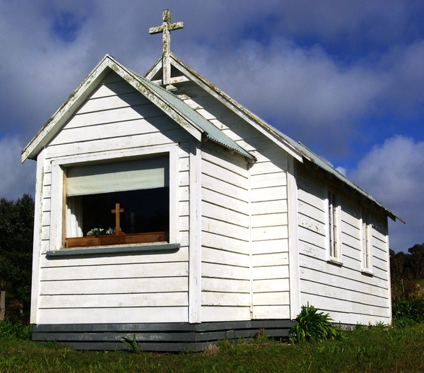 Re-roofing  the picturesque St Hukatere�s St Michael on the Hill Church at Hukatere